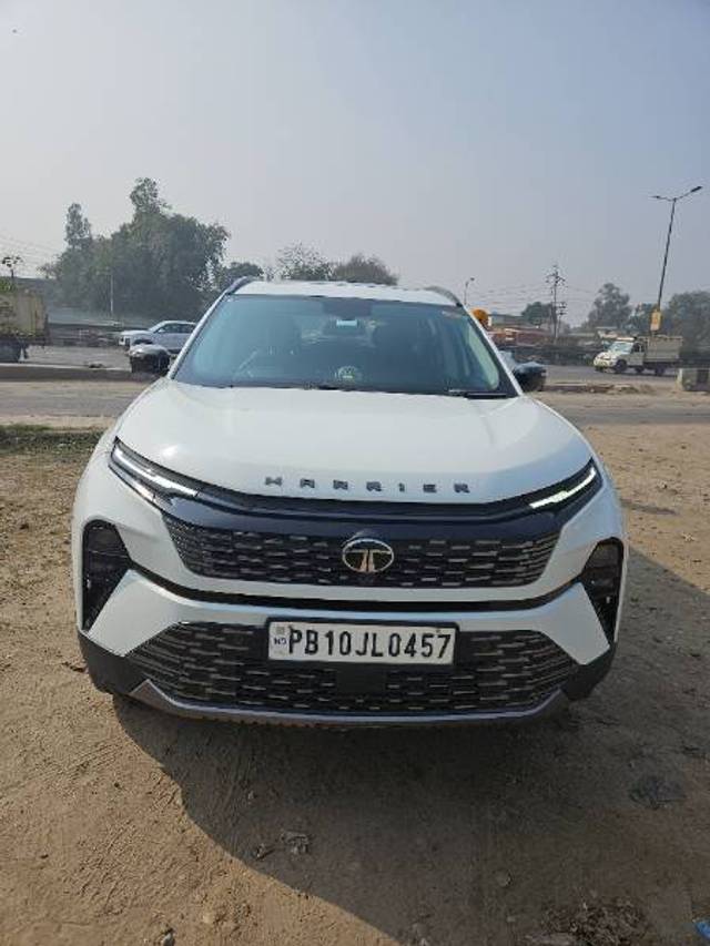 https://images10.gaadi.com/usedgaadi-sellcar/UsedCar/2bbd7c9a-c472-4193-ace8-0fe3dc0c4186/41d5254c-cb5c-43b5-99b7-8876ca32f1a7.jpg?imwidth=6400