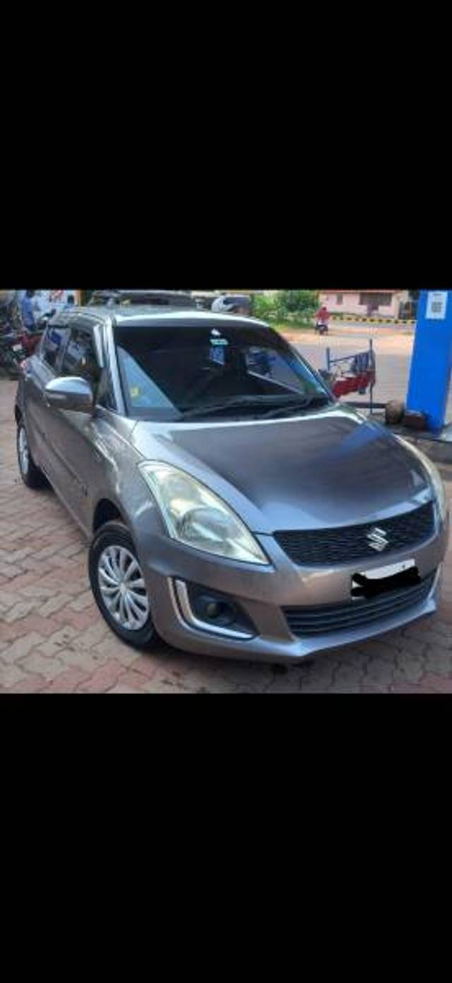 https://images10.gaadi.com/usedgaadi-sellcar/UsedCar/2bc86543-304a-4776-b268-062841ee541a/1d973af2-f251-42a9-a756-0d41b7e6b11e.jpg?imwidth=6402