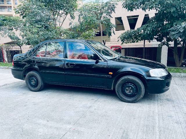 https://images10.gaadi.com/usedgaadi-sellcar/UsedCar/2be374a9-f577-4112-9dd3-d2dbeb9f102f/86cda4de-d225-4490-bd68-118639456571.jpg?imwidth=6400