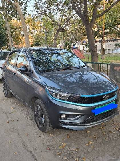 Tata Tiago EV XZ Plus Tech LUX LR ACFC