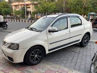 Mahindra Verito 2010-2012 Mahindra Verito 1.5 D4 BSIII