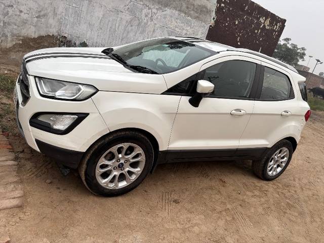 https://images10.gaadi.com/usedgaadi-sellcar/UsedCar/2c9e76f2-127f-4c1d-83c7-ea3a68cc1214/9d4e734e-191c-48a3-9a22-4f5767608e03.jpeg?imwidth=6400