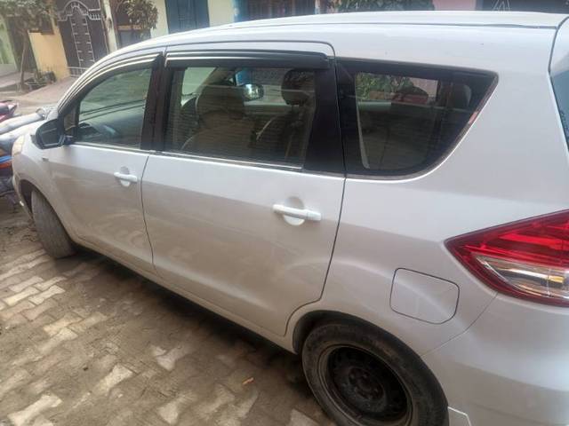 https://images10.gaadi.com/usedgaadi-sellcar/UsedCar/2cf30bc5-c967-497a-ad1c-b63fef80be1b/94654db1-d035-4c4a-9e56-05f818d47410.jpg?imwidth=6402