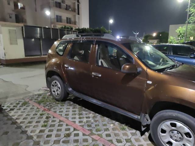 https://images10.gaadi.com/usedgaadi-sellcar/UsedCar/2d046e9b-a58c-4887-b863-0b663b1fccf2/84287d07-7be8-46b8-af5f-8aba72b58d10.jpg?imwidth=6400