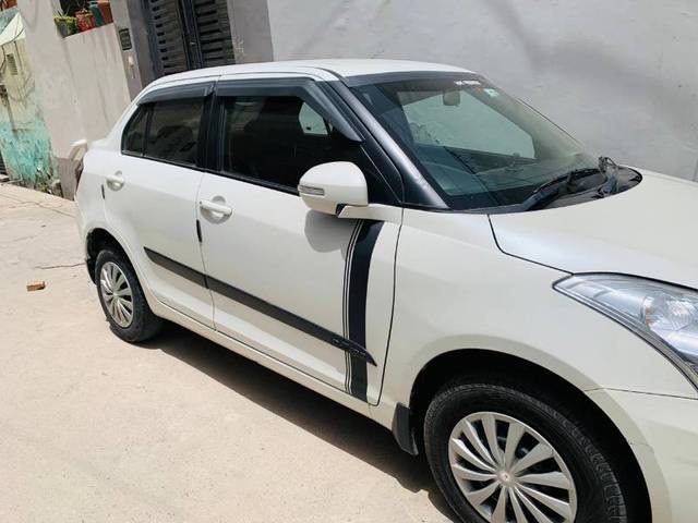https://images10.gaadi.com/usedgaadi-sellcar/UsedCar/2d352587-daa8-494a-bbb3-8c258706d460/53383a6b-57e4-431f-8a0e-2cf7b3ec2b0a.jpg?imwidth=6400