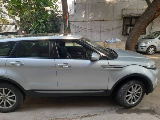 https://images10.gaadi.com/usedgaadi-sellcar/UsedCar/2d6df9f4-2957-4c49-80ed-6f42f7427a65/7fa3cbec-0dfb-44bc-a8d6-ffdccc51b091.jpg?imwidth=6401