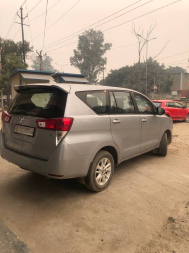 https://images10.gaadi.com/usedgaadi-sellcar/UsedCar/2dcd61c1-03a2-407c-b259-6f52e38baeb6/97aa2a7e-3c48-4d3c-92ae-b8fa891f1cd6.jpg?imwidth=6400