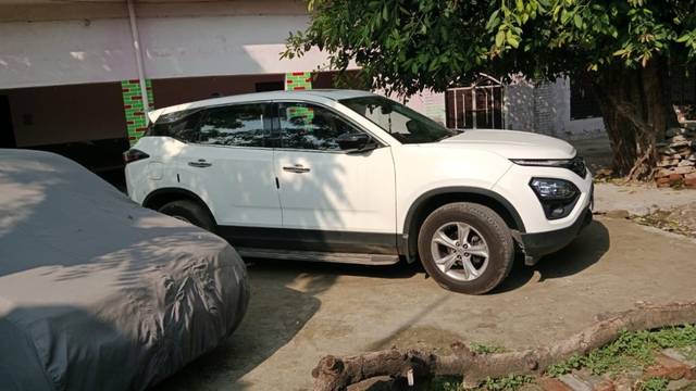 https://images10.gaadi.com/usedgaadi-sellcar/UsedCar/2e03ce6d-dad6-4533-9e24-f704cd02f924/f16439ac-34eb-48a5-b823-1daa848d2273.jpeg?imwidth=6400