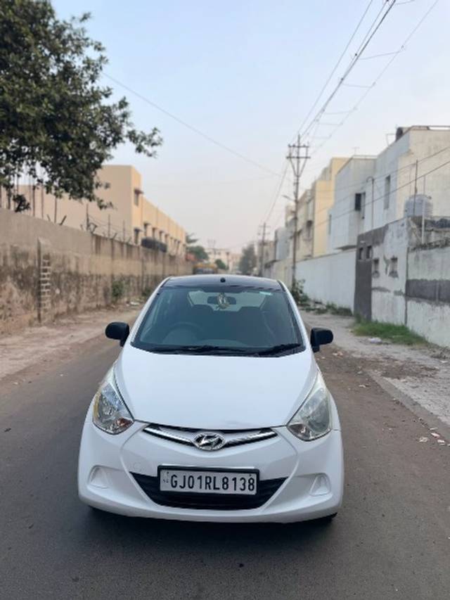 https://images10.gaadi.com/usedgaadi-sellcar/UsedCar/2e3933e3-984b-486c-8d63-bda95b69b735/f419da69-6cce-46c8-9cf4-5ddb190e79f5.jpeg?imwidth=6400