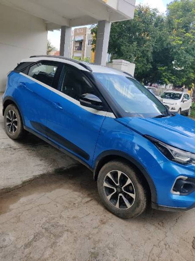 https://images10.gaadi.com/usedgaadi-sellcar/UsedCar/2e749263-cd20-4cef-81e2-0f966ca71eb7/5fcccc39-7012-4ccb-abfa-cbbd05965d7a.jpg?imwidth=6402