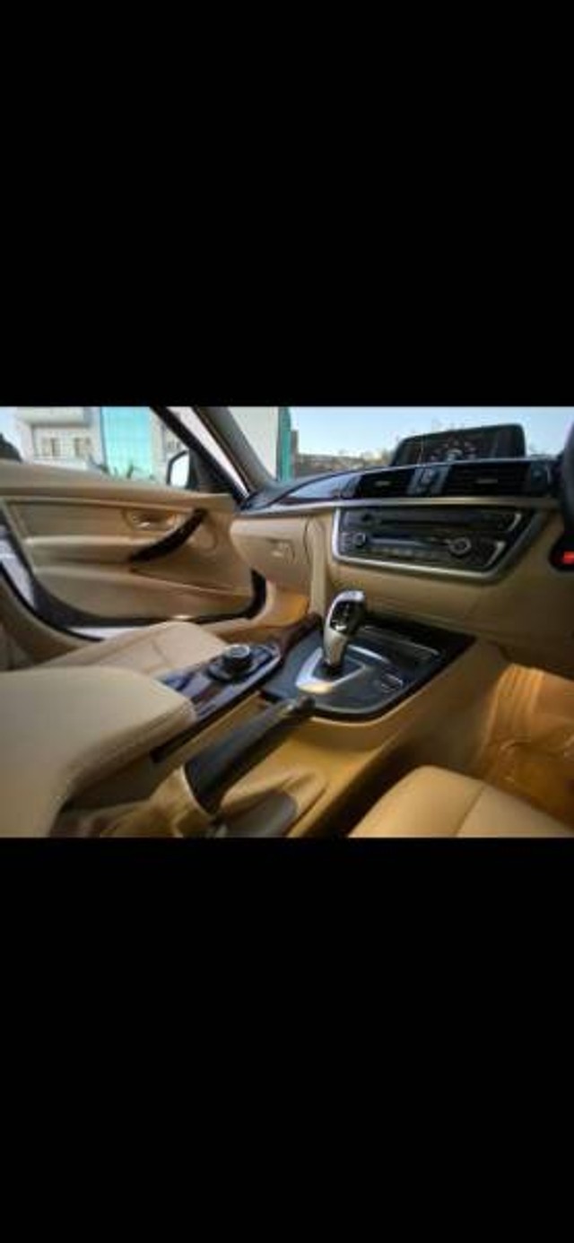 Second-hand 2015 BMW 3 Series 320d Luxury Line for sale in Lucknow-3
