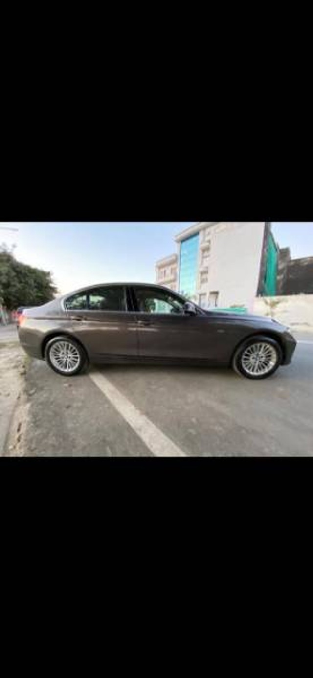 Second-hand 2015 BMW 3 Series 320d Luxury Line for sale in Lucknow-7