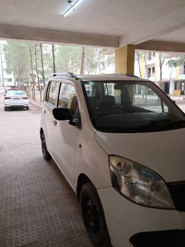 https://images10.gaadi.com/usedgaadi-sellcar/UsedCar/2fa1977b-02b6-4b5e-b634-865157740790/81659163-b339-4ba4-922c-28eb52f24eea.jpg?imwidth=6400