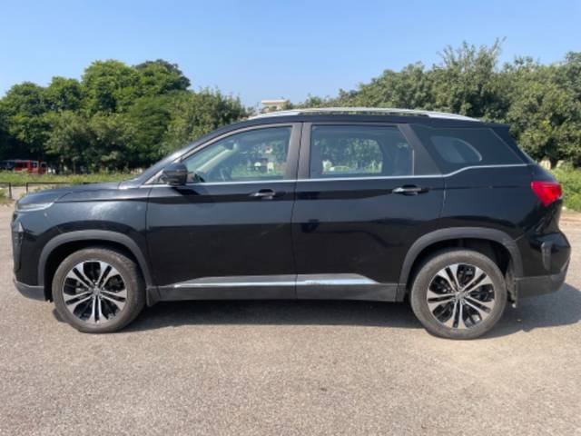 https://images10.gaadi.com/usedgaadi-sellcar/UsedCar/2fe46a0f-d039-433f-9e41-0565668676b5/bc354533-edf4-43ca-8369-eae895cac337.jpeg?imwidth=6402