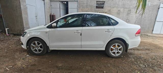 https://images10.gaadi.com/usedgaadi-sellcar/UsedCar/30023707-44b8-4ee0-a6a2-94c4a13eb8db/c6fb3bf9-8e0e-4384-b4ca-af324e67c05e.jpg?imwidth=6402