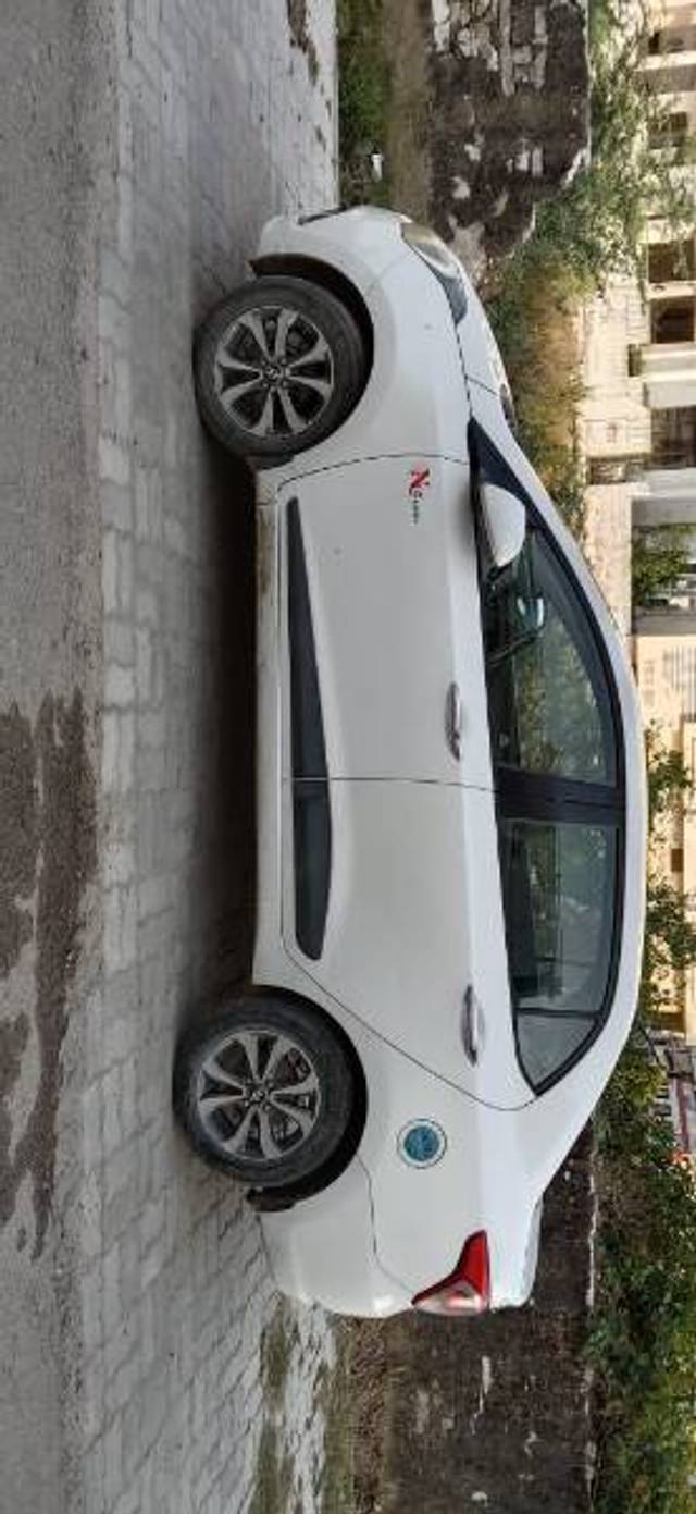 https://images10.gaadi.com/usedgaadi-sellcar/UsedCar/305436cb-12bc-46e5-9e96-ded150d2265b/8c3e425f-dc77-4933-91cf-7d18c078c59e.jpg?imwidth=6402