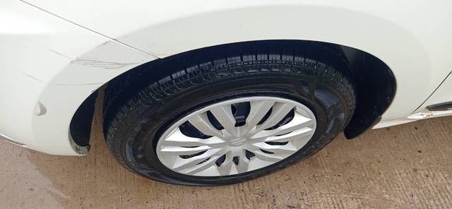https://images10.gaadi.com/usedgaadi-sellcar/UsedCar/308103fe-feb1-4dc7-b0bb-147c9a9c2344/6beb85c7-7b84-450c-a806-83db82626e78.jpg?imwidth=6402