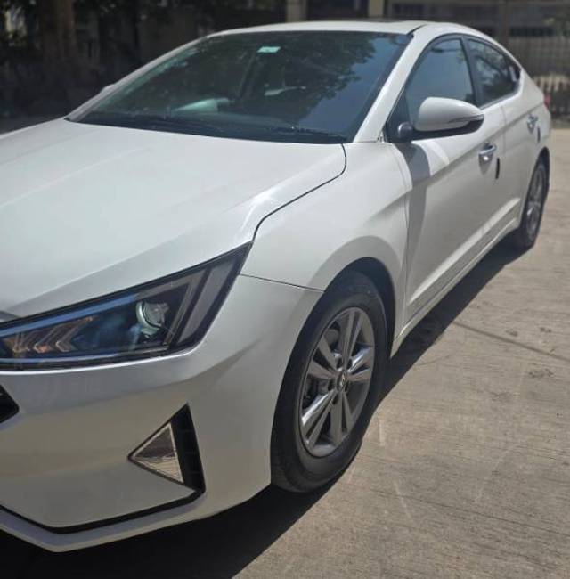 https://images10.gaadi.com/usedgaadi-sellcar/UsedCar/3092f6bc-1363-4bba-bf50-1b7b4dfbfce9/e6611ac5-e780-4ab3-b5af-dd823dcbd153.jpg?imwidth=6400