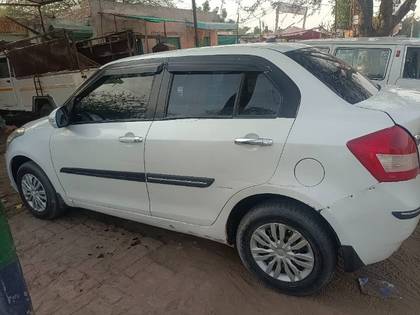 Maruti Swift Dzire LXI