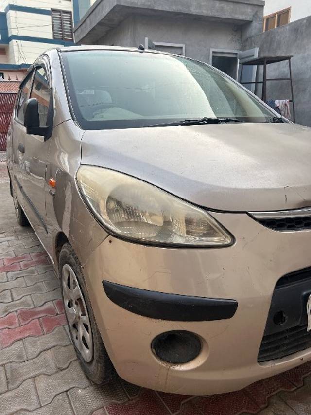 https://images10.gaadi.com/usedgaadi-sellcar/UsedCar/3112fc65-8ccc-4331-9895-d0258d141b54/5a2ad003-73ae-4c1d-bd2d-92e01072511c.jpeg?imwidth=6401