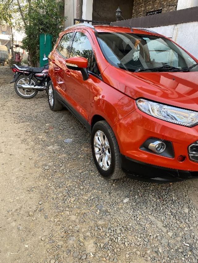 https://images10.gaadi.com/usedgaadi-sellcar/UsedCar/31238505-73bb-4dd0-a57b-525f46bd3923/94ab845e-5163-4a95-8e3a-8b6da006e103.jpeg?imwidth=6401