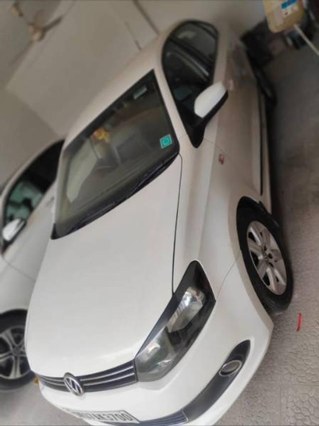 https://images10.gaadi.com/usedgaadi-sellcar/UsedCar/3156f9ab-0b4a-4db0-8221-4c8683e557b9/7019523b-b7a1-4e37-81d8-5b2cad923889.png?imwidth=6401