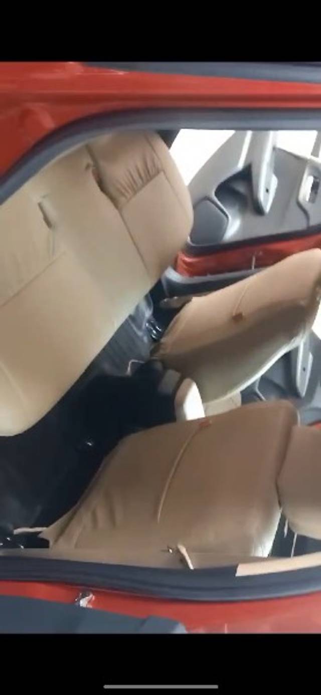 https://images10.gaadi.com/usedgaadi-sellcar/UsedCar/3179839f-22dd-444e-88f2-2695b09e3f65/be86659d-7ea9-4b02-b101-a288e9c4f392.png?imwidth=6402