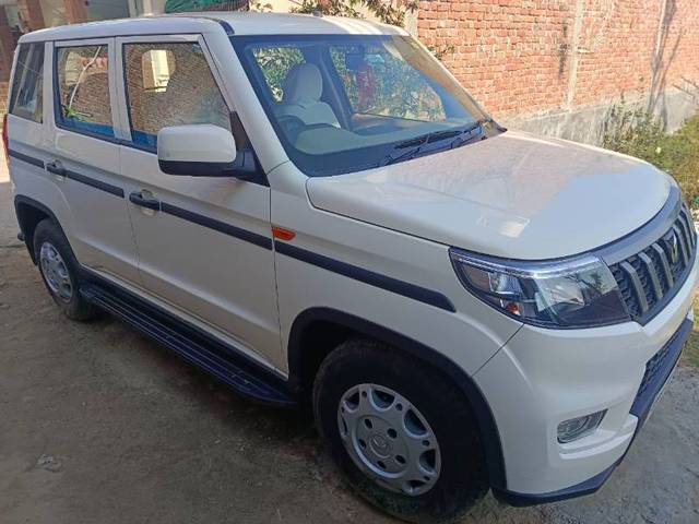 https://images10.gaadi.com/usedgaadi-sellcar/UsedCar/3196aa8e-c87c-437d-a56d-e27e8318d3bd/2978eac0-16f4-45f5-bfc1-e33edaff11e7.jpg?imwidth=6400