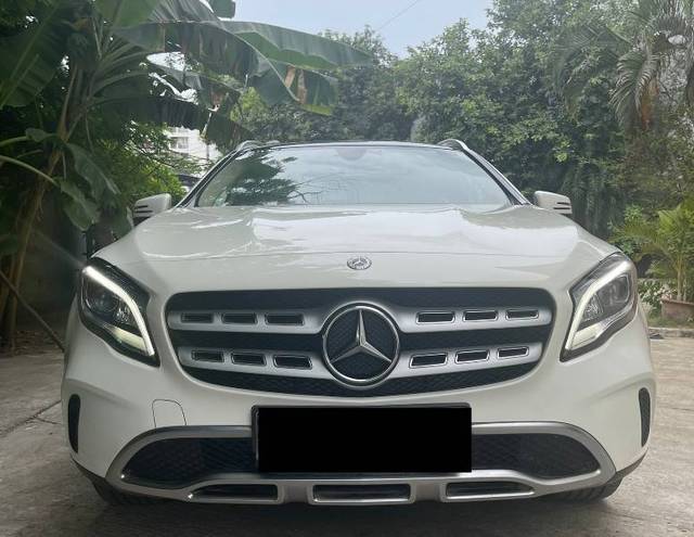 https://images10.gaadi.com/usedgaadi-sellcar/UsedCar/31a3f3ab-0345-44ed-9551-0a6ee696ac51/77b2eebe-bcf6-4411-beaf-0302aa9e1697.jpg?imwidth=6402