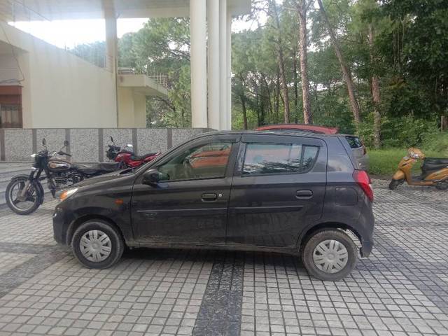 https://images10.gaadi.com/usedgaadi-sellcar/UsedCar/31ddeef1-778a-4b43-8683-c1f67e2978e3/71564160-44b7-4adf-b65c-53289e0afa27.jpg?imwidth=6400