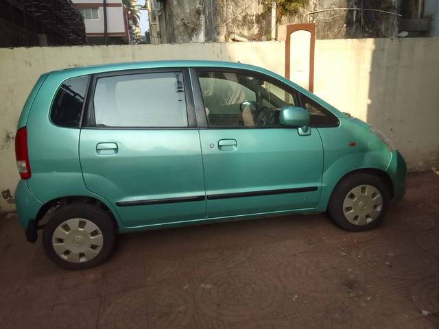 https://images10.gaadi.com/usedgaadi-sellcar/UsedCar/31f5c7d0-9711-4116-9e00-4c8dedc270d7/1e848d59-4028-4171-bd7f-055568da401b.jpeg?imwidth=6401