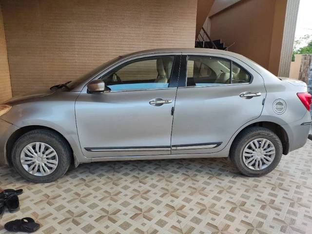 https://images10.gaadi.com/usedgaadi-sellcar/UsedCar/32411084-f75d-40bb-aba5-9d3cddf6dfe2/eef9ec9a-4cf2-4e5b-9548-c3214385887a.jpg?imwidth=6402