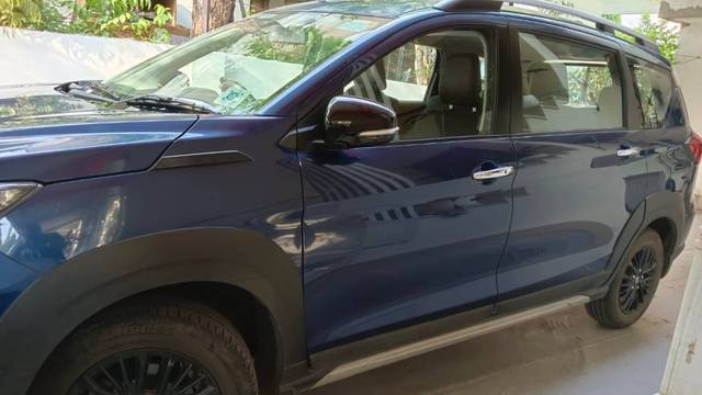 https://images10.gaadi.com/usedgaadi-sellcar/UsedCar/32671bcf-73fa-4432-b472-c3b5d23e3b11/e88f100d-2724-4d09-8aae-ff7bb7dea87f.jpeg?imwidth=6402
