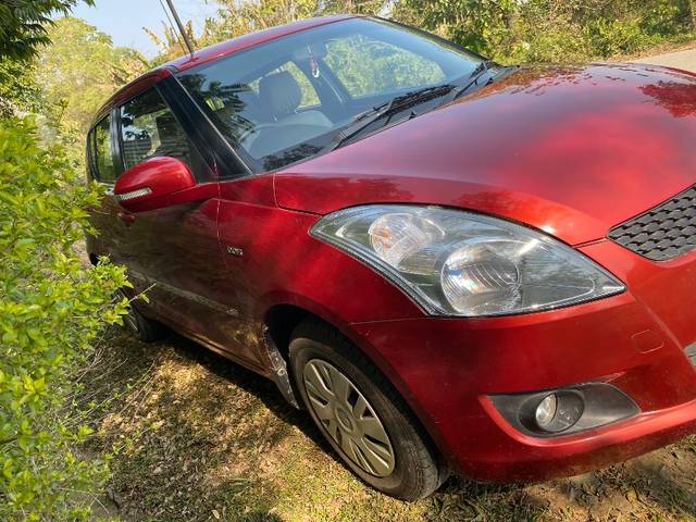 https://images10.gaadi.com/usedgaadi-sellcar/UsedCar/33031a77-ab68-4101-9a8d-04286ed7ede8/bc03133b-4470-492c-a6a8-2329ec8081ed.jpeg?imwidth=6400