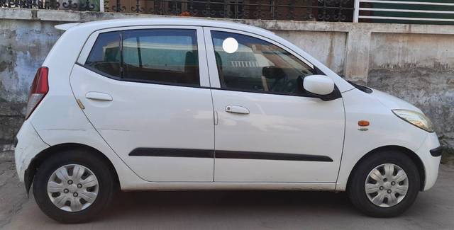 https://images10.gaadi.com/usedgaadi-sellcar/UsedCar/33562935-e95a-4279-8fbd-d798705a8062/e46b3ca6-9065-4623-96f6-096f1b9be239.jpg?imwidth=6400