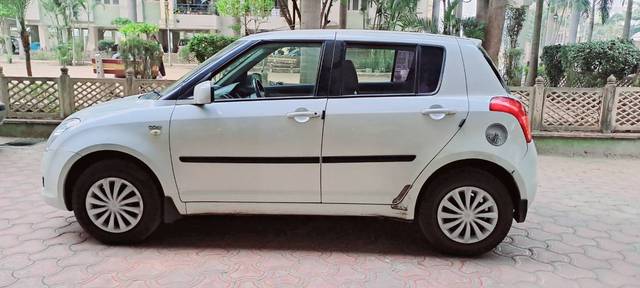 https://images10.gaadi.com/usedgaadi-sellcar/UsedCar/33b318b1-9e25-45f2-aa1a-188589ffddae/1874b622-0f2a-46b2-aefc-cd523c3880d3.jpg?imwidth=6400