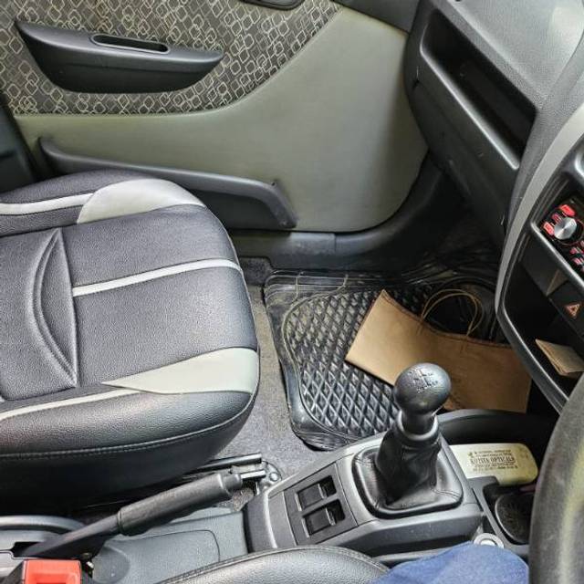 https://images10.gaadi.com/usedgaadi-sellcar/UsedCar/33d12241-5ca6-425a-a27c-84844bba6f61/7c081d5d-a60a-45b3-b52f-f33a3c939e66.jpeg?imwidth=6401