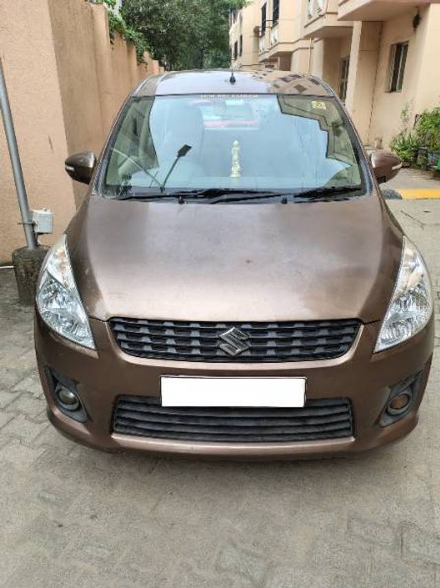 https://images10.gaadi.com/usedgaadi-sellcar/UsedCar/33d2db3b-787c-4549-bd5e-5bdcf3794375/7a7459ba-1574-48ed-97d0-a1b3fc4a92c4.jpg?imwidth=6400