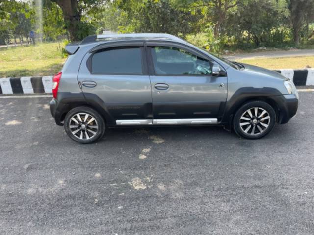https://images10.gaadi.com/usedgaadi-sellcar/UsedCar/344a41ec-c461-4369-9faf-446a2c915272/1186e714-e690-4655-ba04-7651d6dc5ab8.jpeg?imwidth=6401