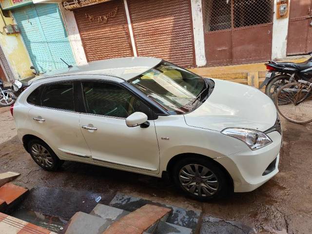 https://images10.gaadi.com/usedgaadi-sellcar/UsedCar/346899ec-4459-489a-b994-add7b721cc72/f9663854-a58a-432c-a80d-dcae4883569b.jpg?imwidth=6400