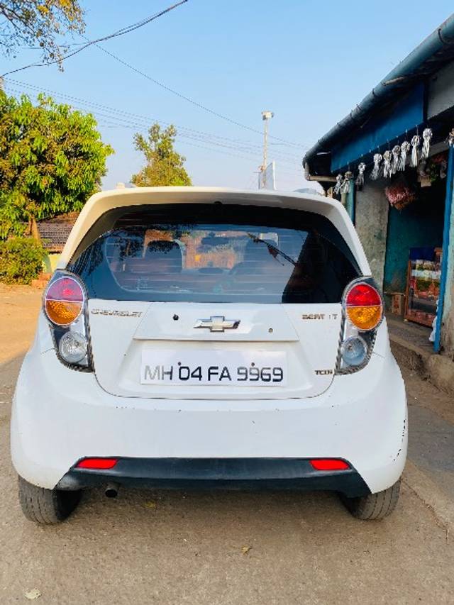 https://images10.gaadi.com/usedgaadi-sellcar/UsedCar/347ee23e-80a7-4a09-a58a-143bd5cd530c/1daa4b62-bc8c-49a2-91be-908976c3681e.jpeg?imwidth=6401