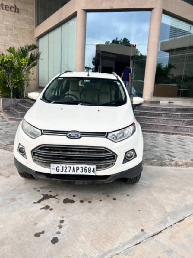 https://images10.gaadi.com/usedgaadi-sellcar/UsedCar/3502d9d4-3d4b-4d9c-bc36-8bd0be62d758/b171be1e-145b-417d-9645-1152b40ceb54.jpeg?imwidth=6402