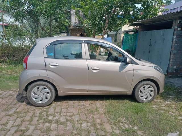 https://images10.gaadi.com/usedgaadi-sellcar/UsedCar/351088f5-2c66-4d8e-a390-3fc4a9003ebd/e0e44ca4-62a4-41e9-a7bd-cbd283e096e1.jpg?imwidth=6401