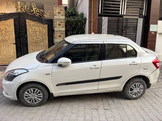 https://images10.gaadi.com/usedgaadi-sellcar/UsedCar/3532bd2e-3ef5-4f95-bac5-fa9294c9cb03/44b20724-0e41-4620-bd0e-97b289c4aa5b.jpeg?imwidth=6401