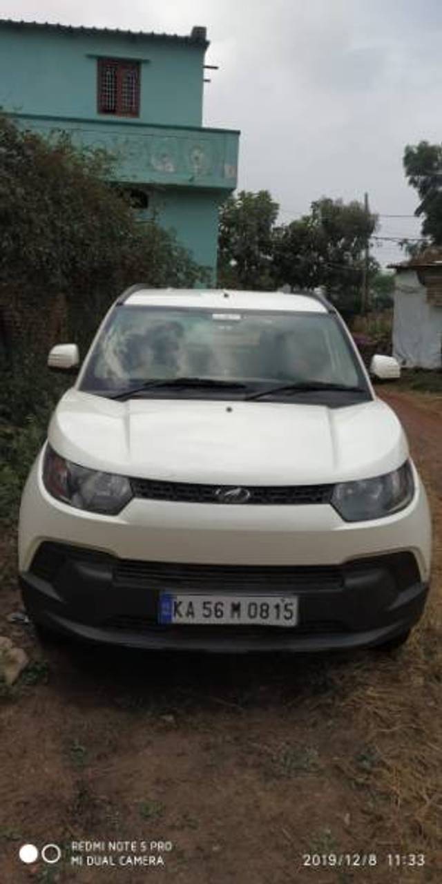 https://images10.gaadi.com/usedgaadi-sellcar/UsedCar/355233c0-596d-4979-aa52-cf8761b58c50/a11ed43c-2403-4ade-b313-40233bdf844b.jpg?imwidth=6400