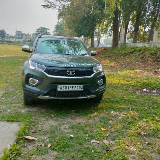 https://images10.gaadi.com/usedgaadi-sellcar/UsedCar/3566fd23-1256-4223-ae05-521878cc5043/07af8f3d-7c3d-4024-ad95-2ba4b78b7978.jpg?imwidth=6400