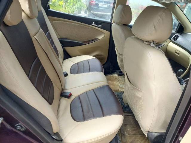 https://images10.gaadi.com/usedgaadi-sellcar/UsedCar/35f9e916-750e-4fe0-95c9-e334d797f390/3902e6f1-f129-4e2f-b95e-f8d7998ad349.jpg?imwidth=6400