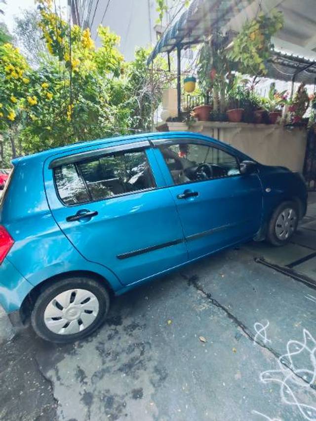 https://images10.gaadi.com/usedgaadi-sellcar/UsedCar/3624c6dd-0514-4e02-aee9-f777c660ce2a/1360f21e-c1d8-482c-8dab-ef30e0413c91.jpg?imwidth=6402