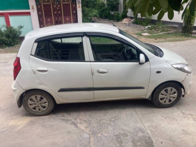 https://images10.gaadi.com/usedgaadi-sellcar/UsedCar/36e0b0f0-ddf1-4d4a-8e34-7f9d4b36a584/b3d25573-27c5-445f-bc83-02491e3de0da.jpeg?imwidth=6401