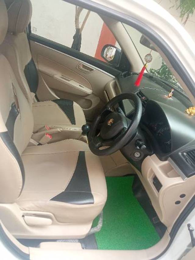 https://images10.gaadi.com/usedgaadi-sellcar/UsedCar/36f4f6f5-b259-41ba-9eb3-ea8ff45a889c/e12961e1-9671-4bb8-a548-19be5ab8eac3.jpg?imwidth=6402